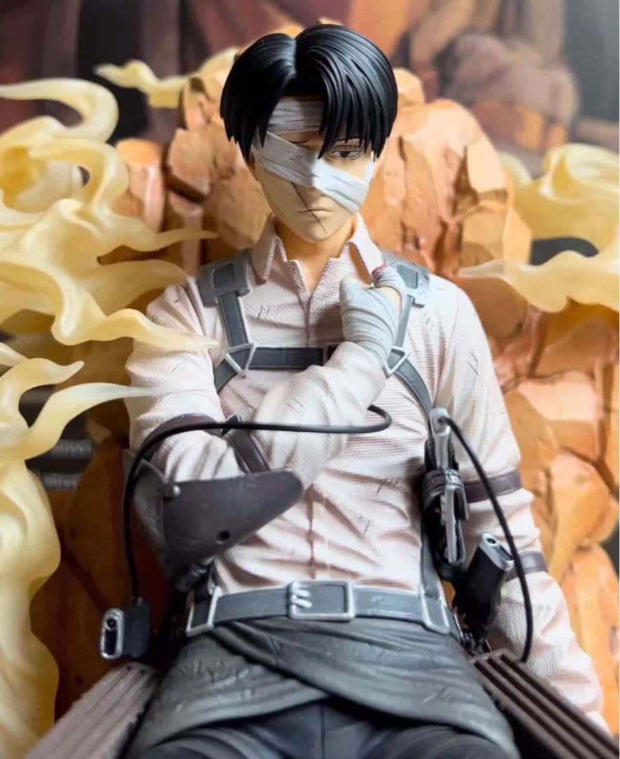 進撃の巨人 リヴァイ・アッカーマン ガレージキット ガレキ スタチュー②