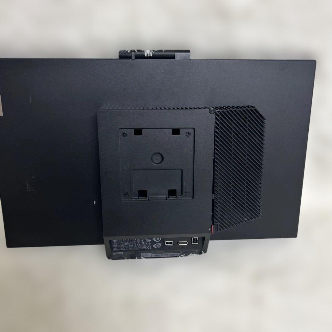 【美品】ThinkCentre Tiny-in-One 24 Gen 5 モニタ