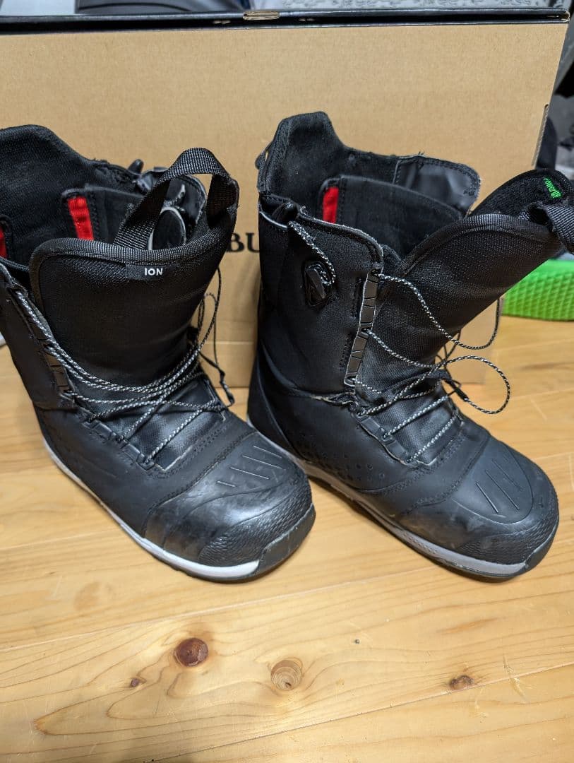 BURTON　ION　売り切りたいので安くします