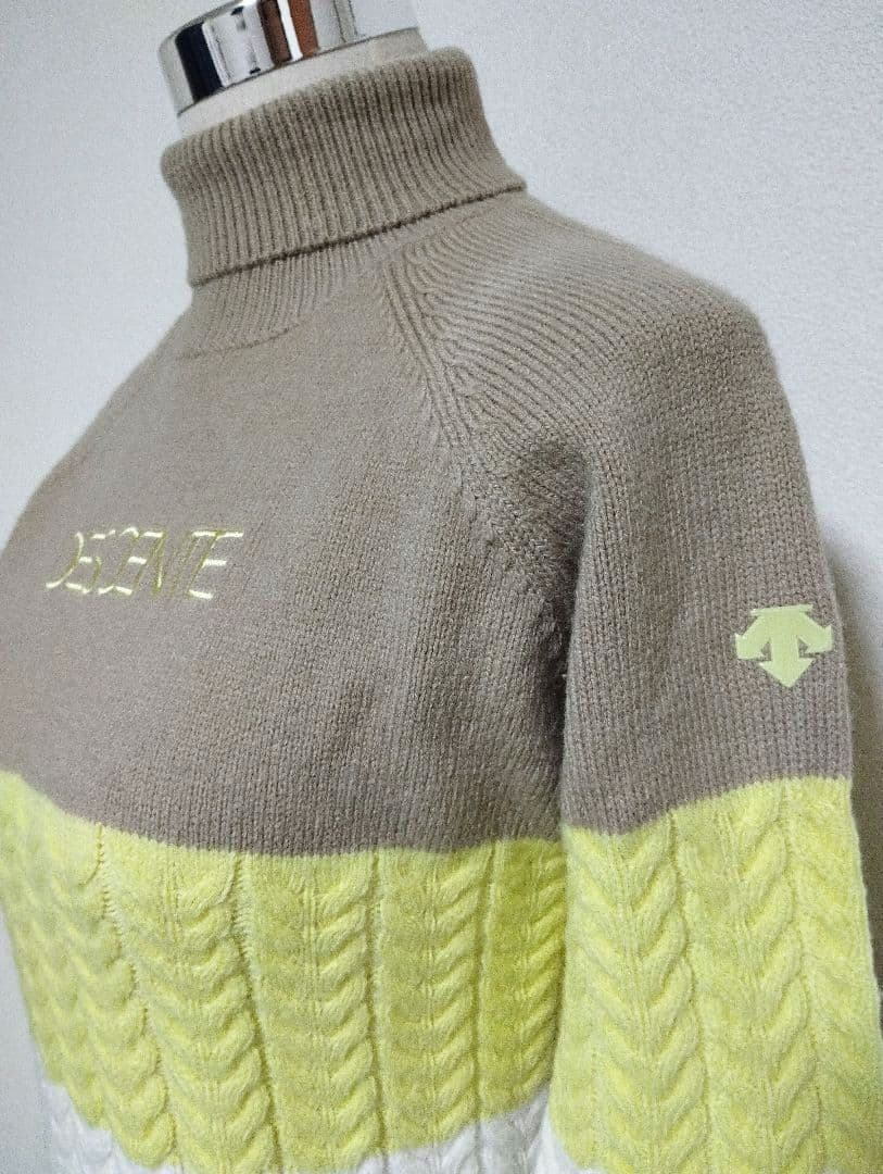 【新品・未使用品】DESCENTE　デサントゴルフ　レディース　ニットトップス