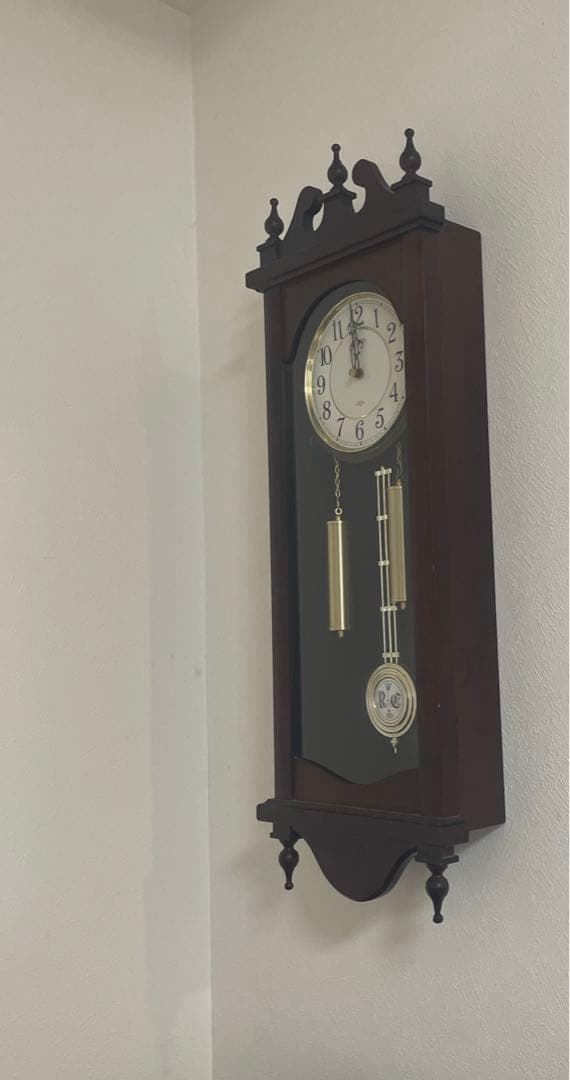 【完動品】　ボンボン時計　電池式　からくり時計　動作確認済み　4mj807