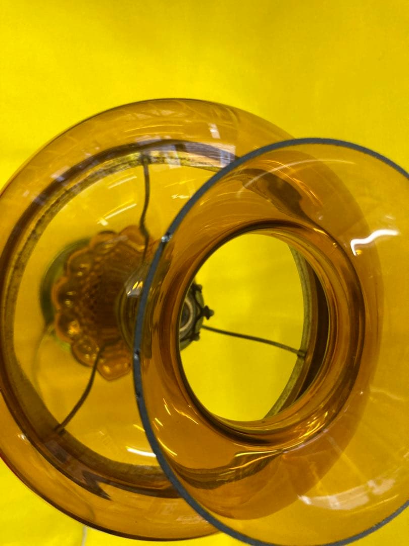 アンバーガラスのクラシックランプ　飾り専用