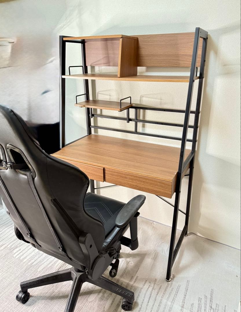 省スペースデスク　ニトリ　机