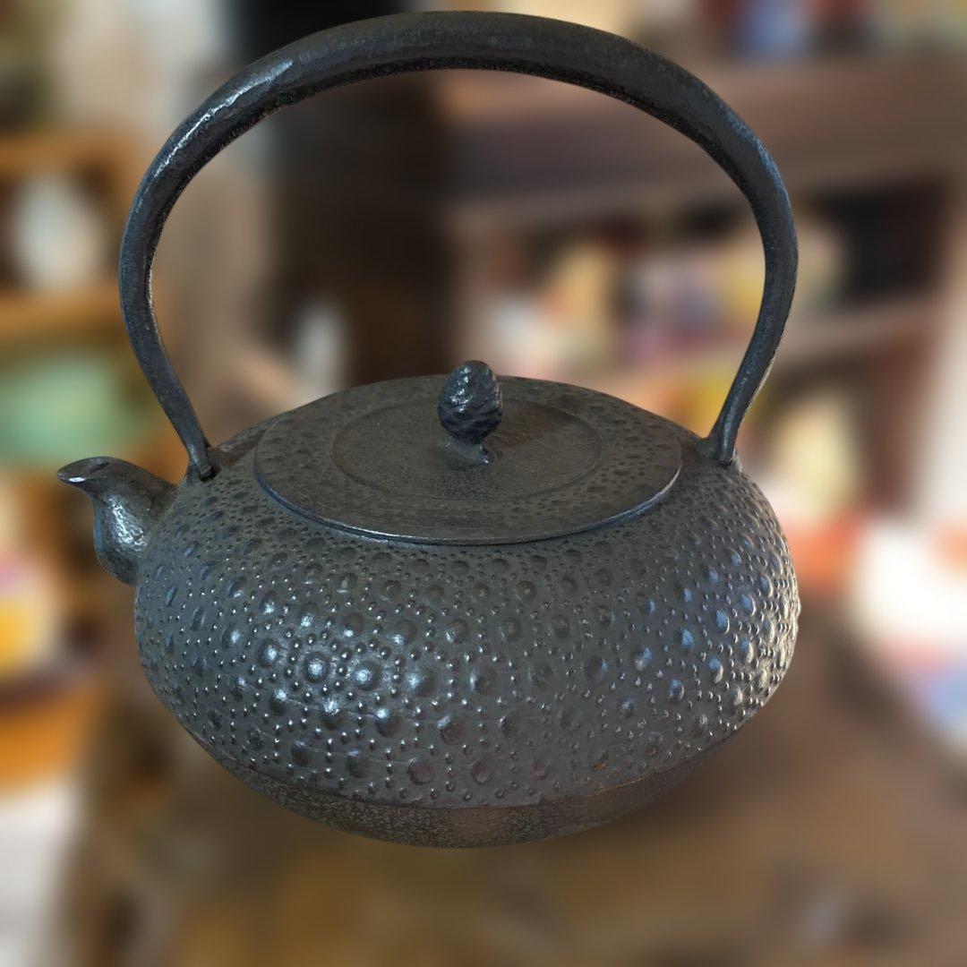 南部鉄瓶 砂鉄 健次郎 茶道具　超希少　1.85Ｌ　大きめ