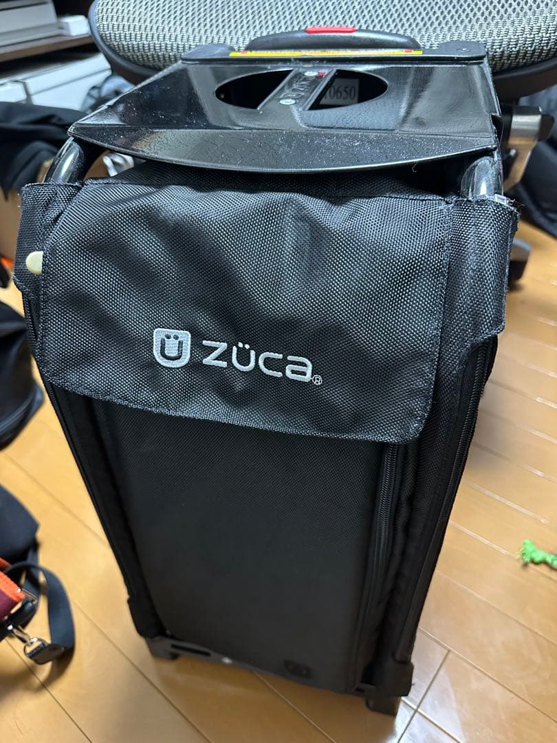r  ZUCA PRO Travel ズーカ 座れる キャリーケース