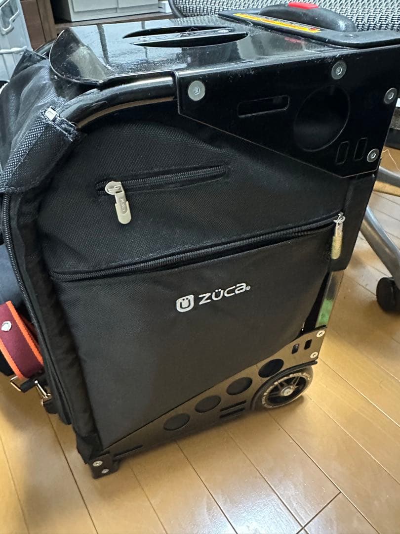 r  ZUCA PRO Travel ズーカ 座れる キャリーケース