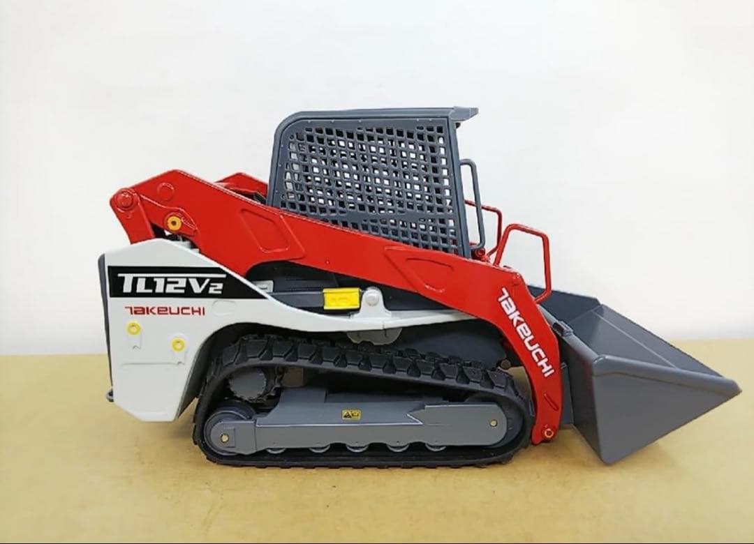 TAKEUCHI TL12V2 ミニカー 赤/灰色1/24