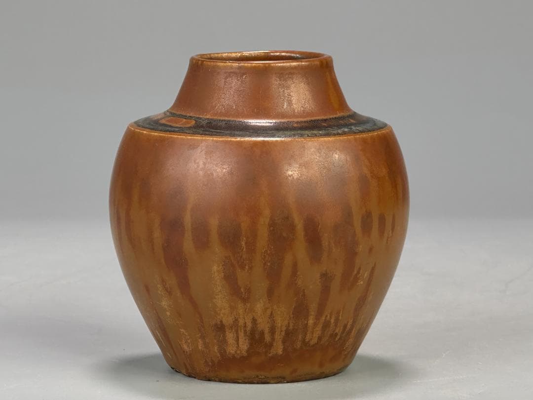 日本美術　江戸時代　丹波焼　茶道具　鉄釉茶入 小壺　刻印有　純銀蓋付　時代共箱付