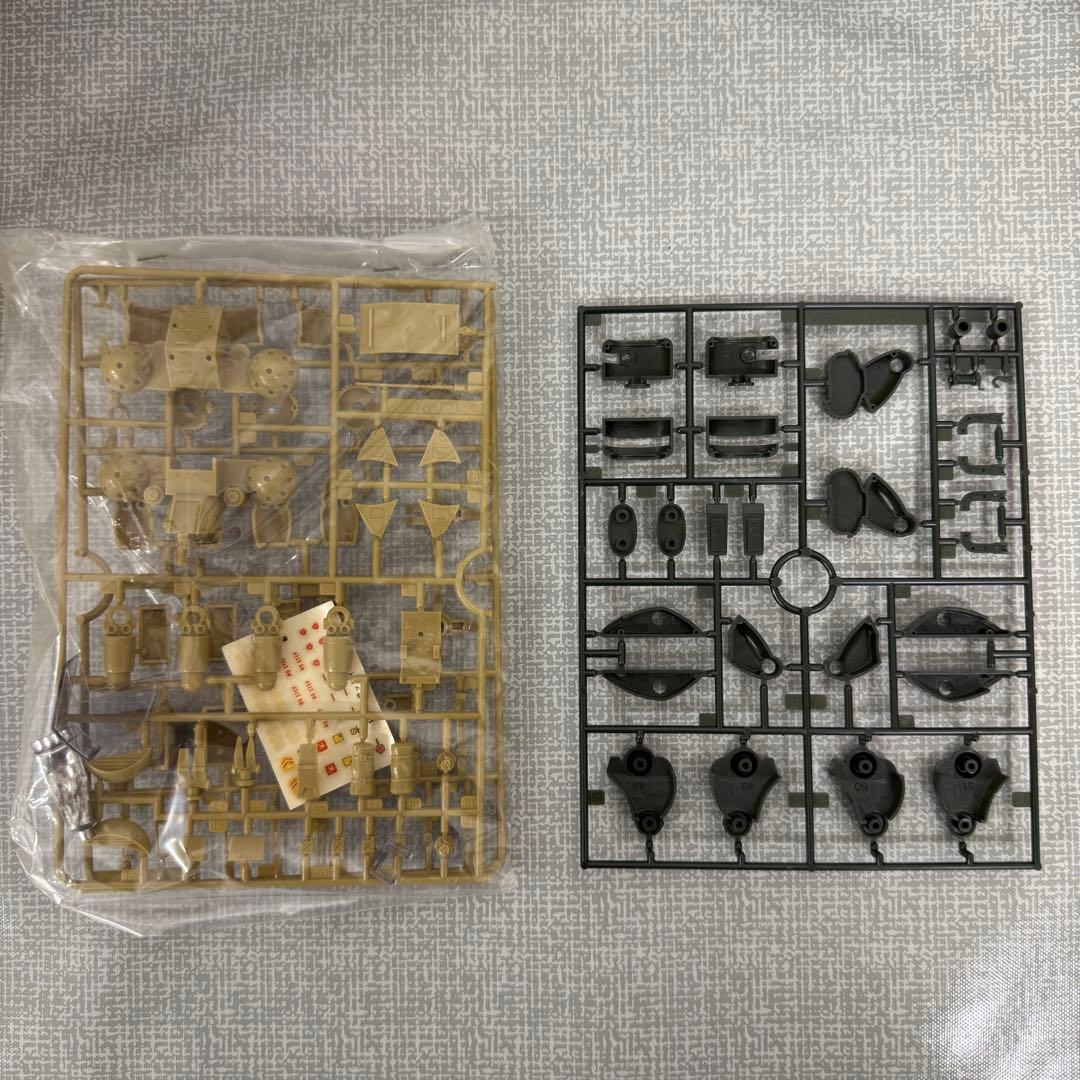 当時物 バンダイ 1/100 ザブングル トラッド11 未組立