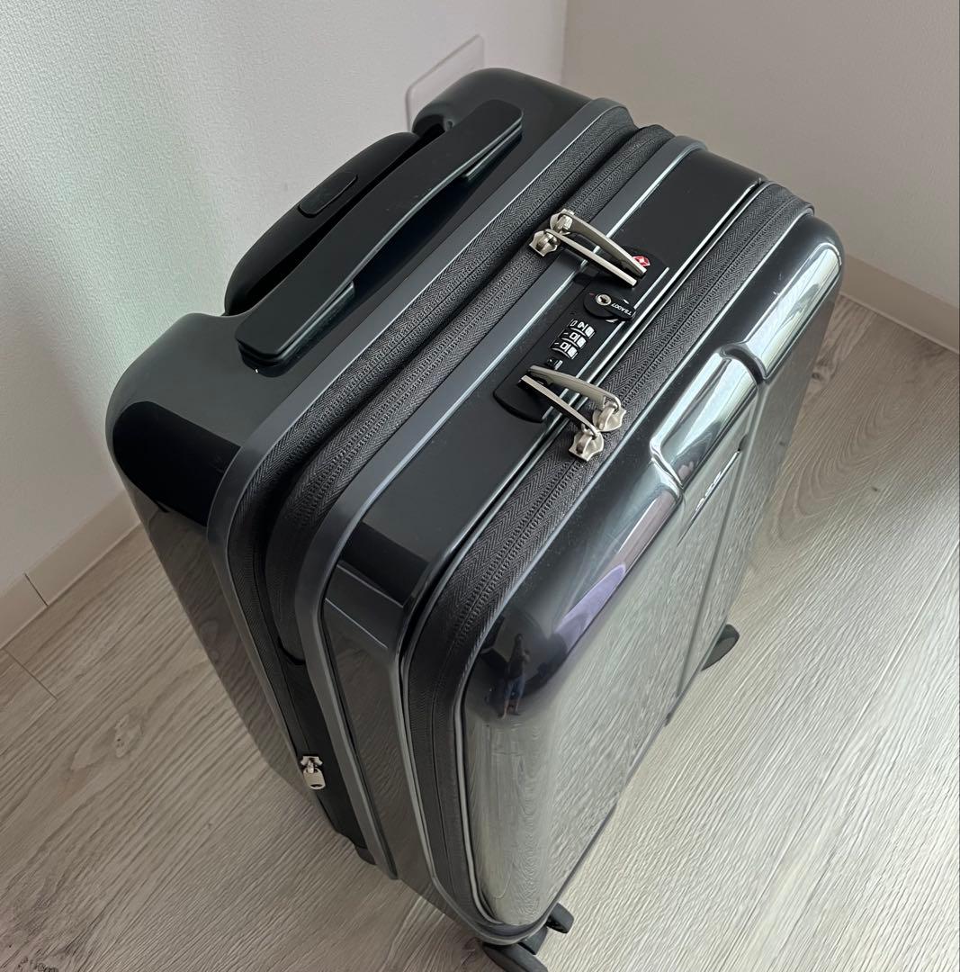 エース　スーツケース　機内持ち込みサイズ