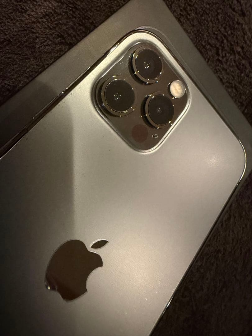 スマートフォン本体 iPhone12pro 256GB