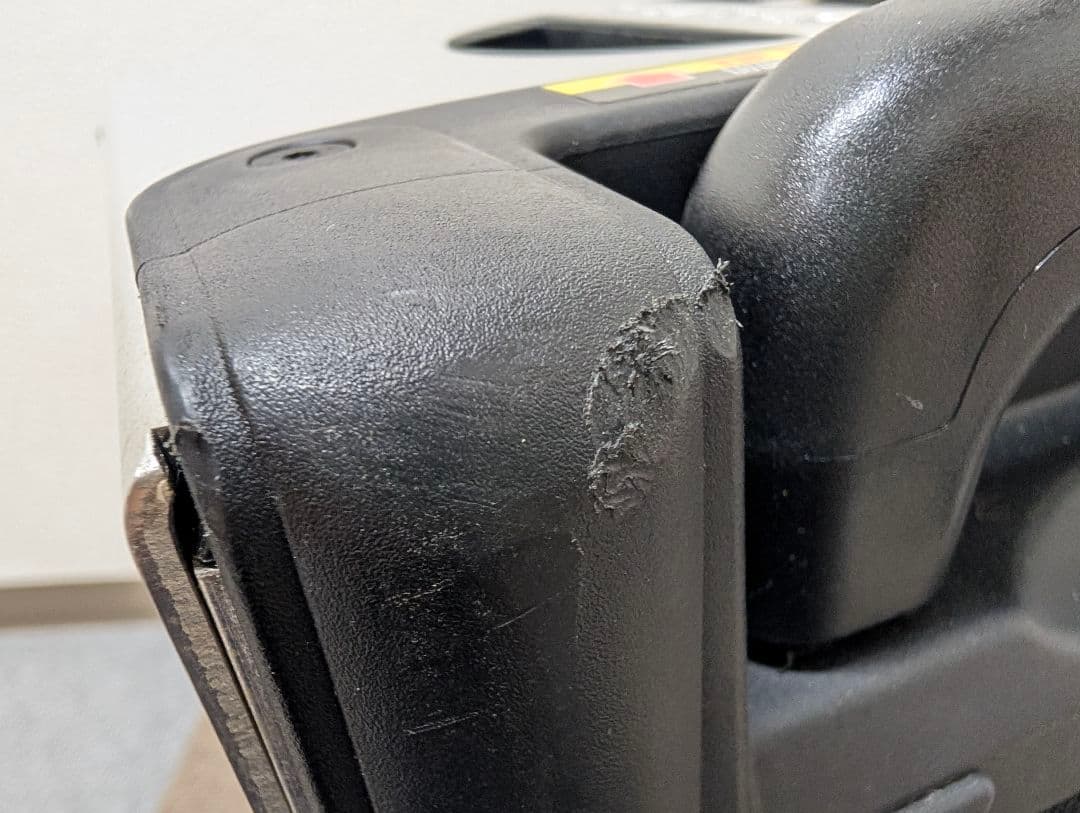 い*ー様 【美品】ZÜCA 座れるキャリーバッグ