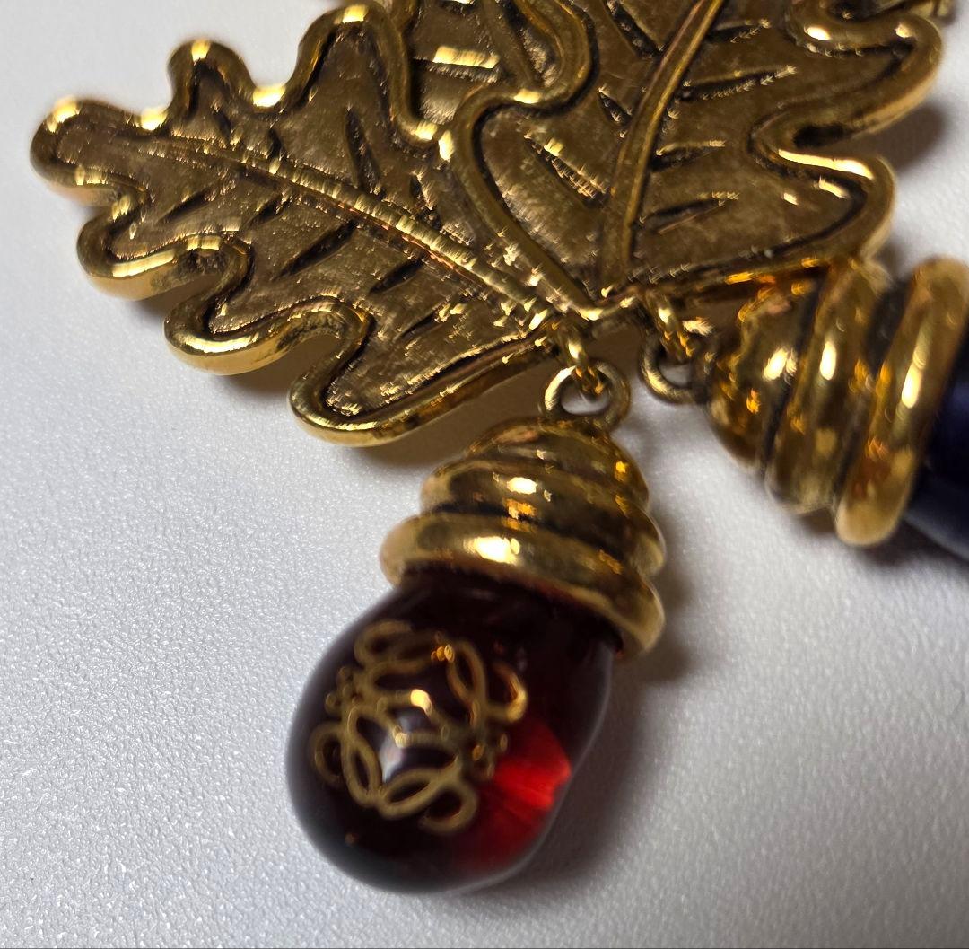 ヴィンテージ LOEWE ロエベ ピンブローチ 木の実 GOLD