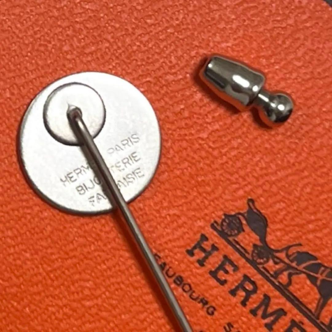 【新品、箱付き】HERMES セリエ ピンブローチ