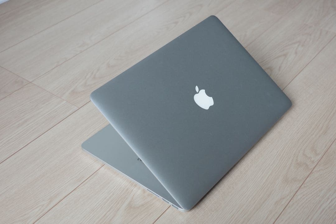 【Apple】MacBookPro 15インチ【動作確認済・箱付】