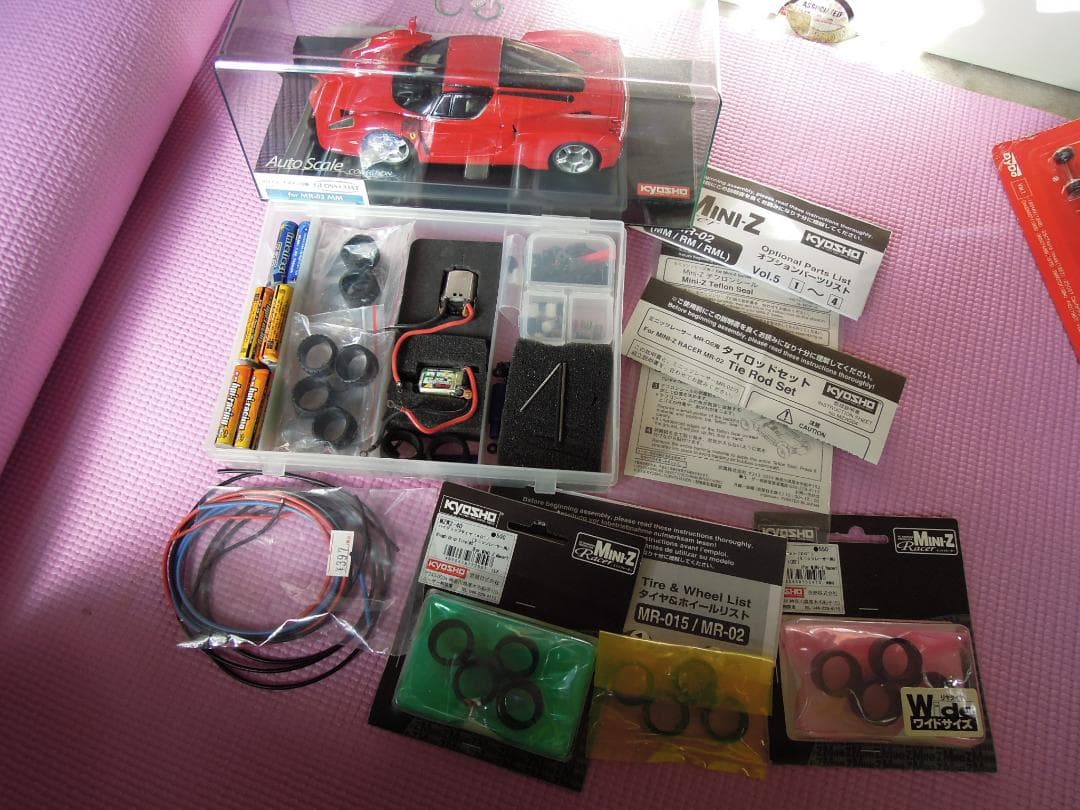 京商 ミニッツ MR-02 エンツォフェラーリ