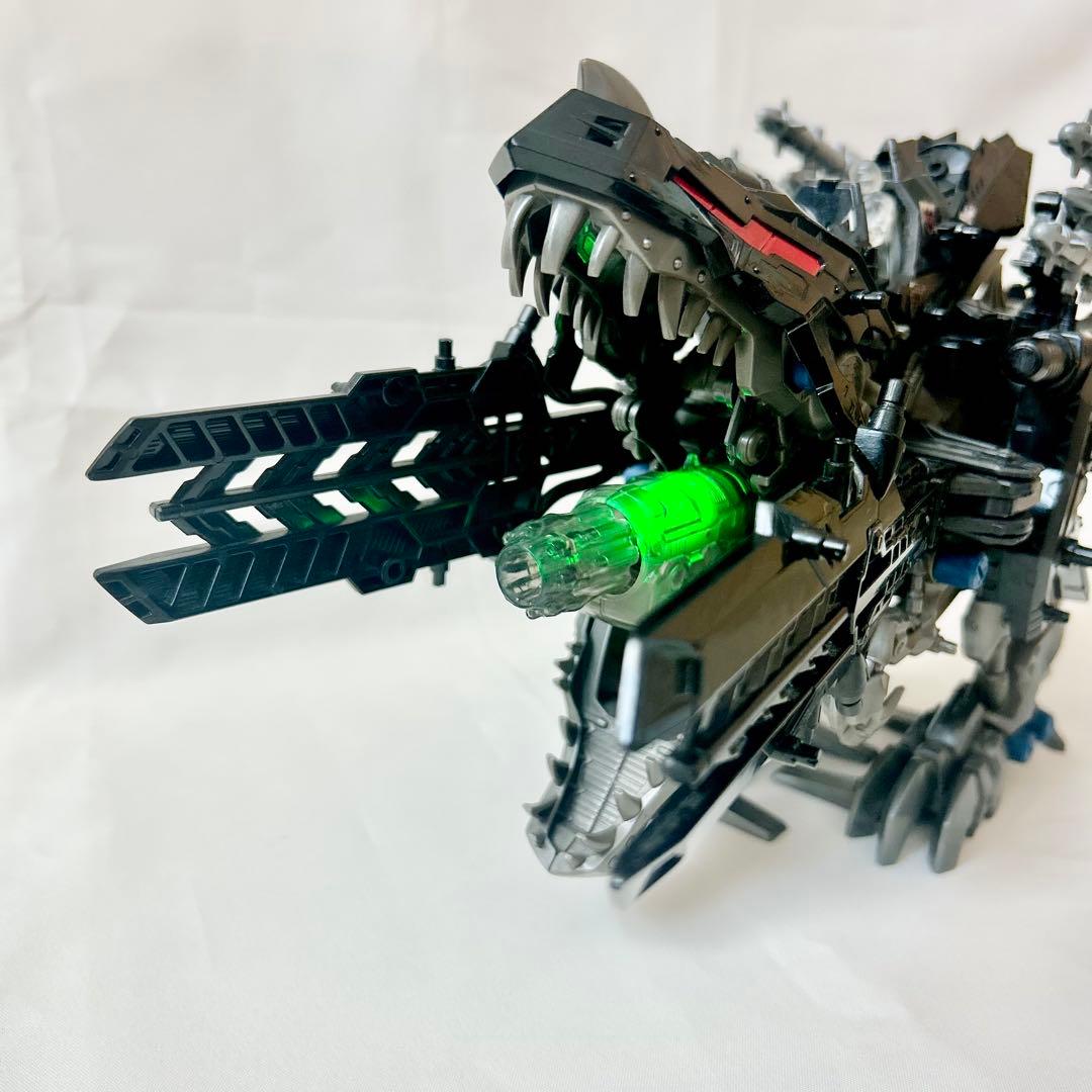 ゾイドワイルド　オメガレックス　組立済