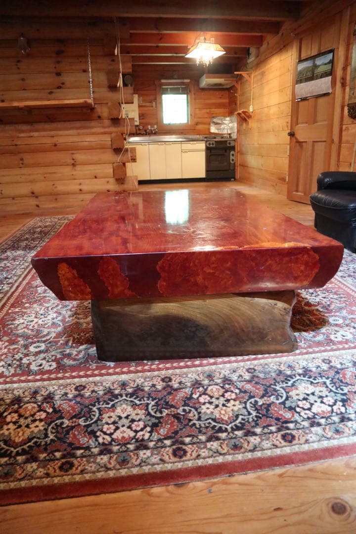 希少材質一枚板　ブラジル花梨か栃