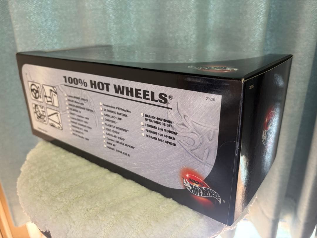 ホットウィール 1/18 シボレー コルベット C3 ドラッグスター 未開封