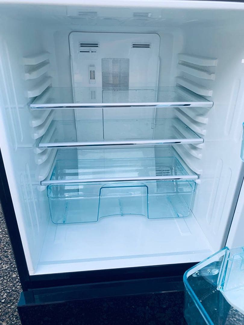 送料設置無料　ユーイング ノンフロン冷凍冷蔵庫　UR-FG110J