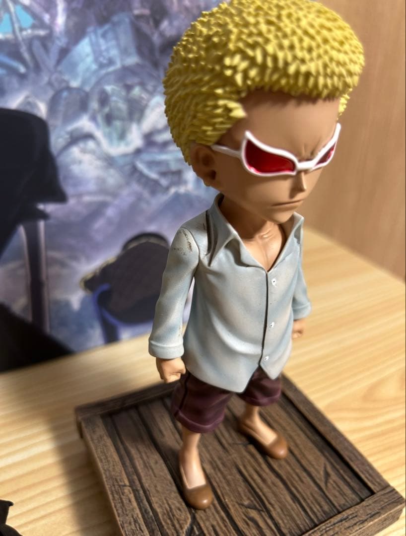 ドフラミンゴ　幼少期　フィギュア　LBWNB Studio