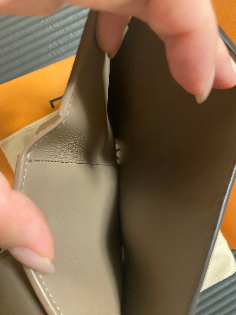 特別値下げ★Louis Vuitton/ポルトフォイユ・カプシーヌ コンパクト