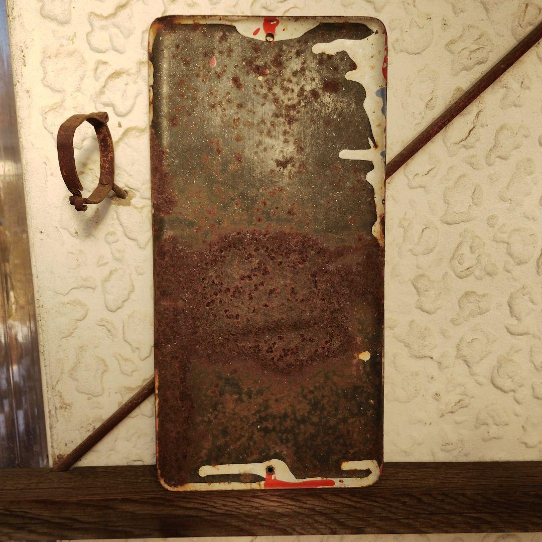 緑の線香　君が代看板