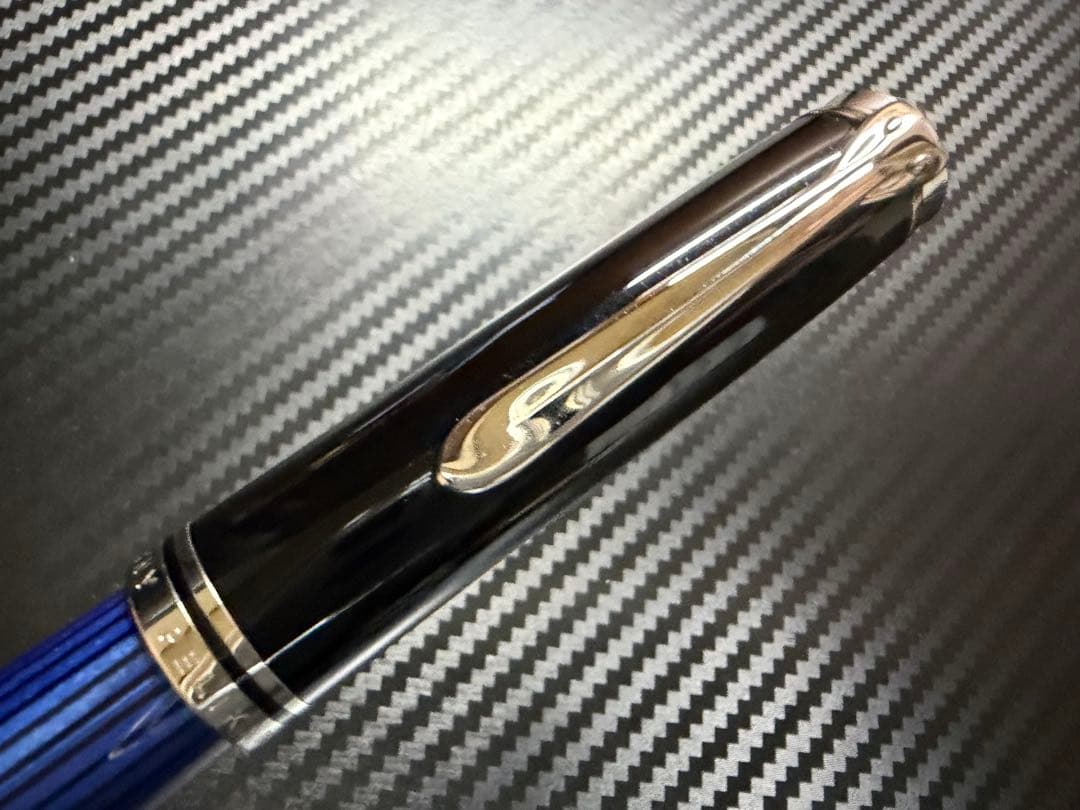 未使用に近い ペリカン スーベレーン M805 F 万年筆 青縞 シルバートリム