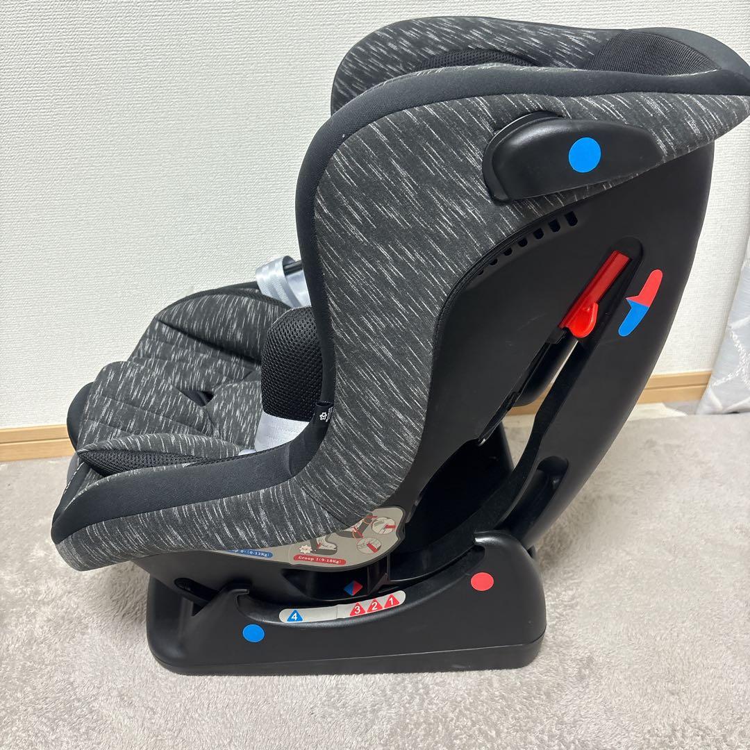 Smart Angle レジェプラス 新生児対応チャイルドシート 軽量＆簡単取付