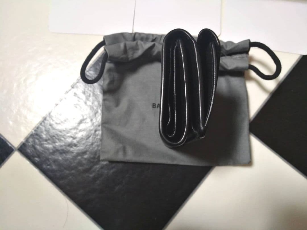 BALENCIAGA バレンシアガ ペーパー三つ折り財布 Black