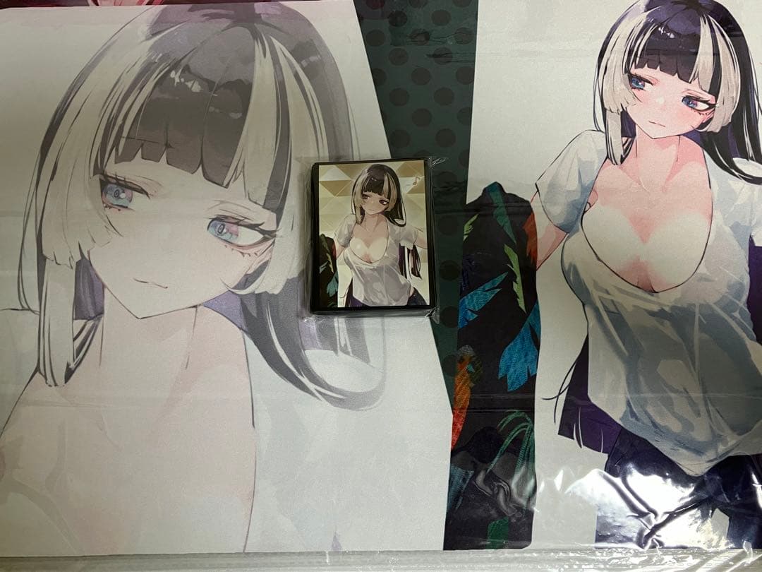 白詰草　ホロライブ　スリーブ　プレイマット　儒烏風亭らでん　B