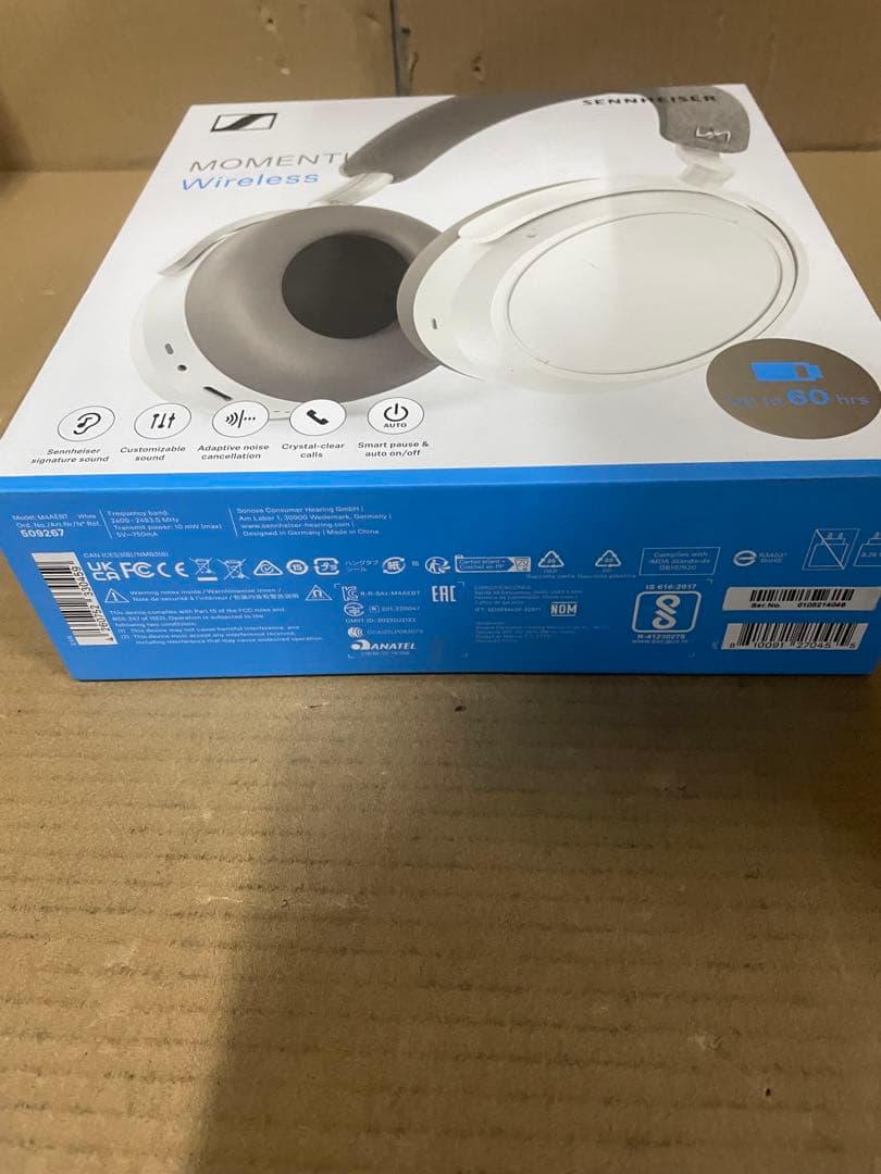 ゼンハイザー　ワイヤレスヘッドホン MOMENTUM 4 ホワイト