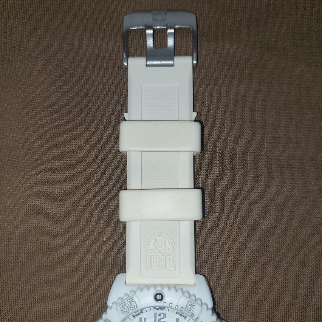 Luminox 3050 ホワイト ラバーベルト 時計