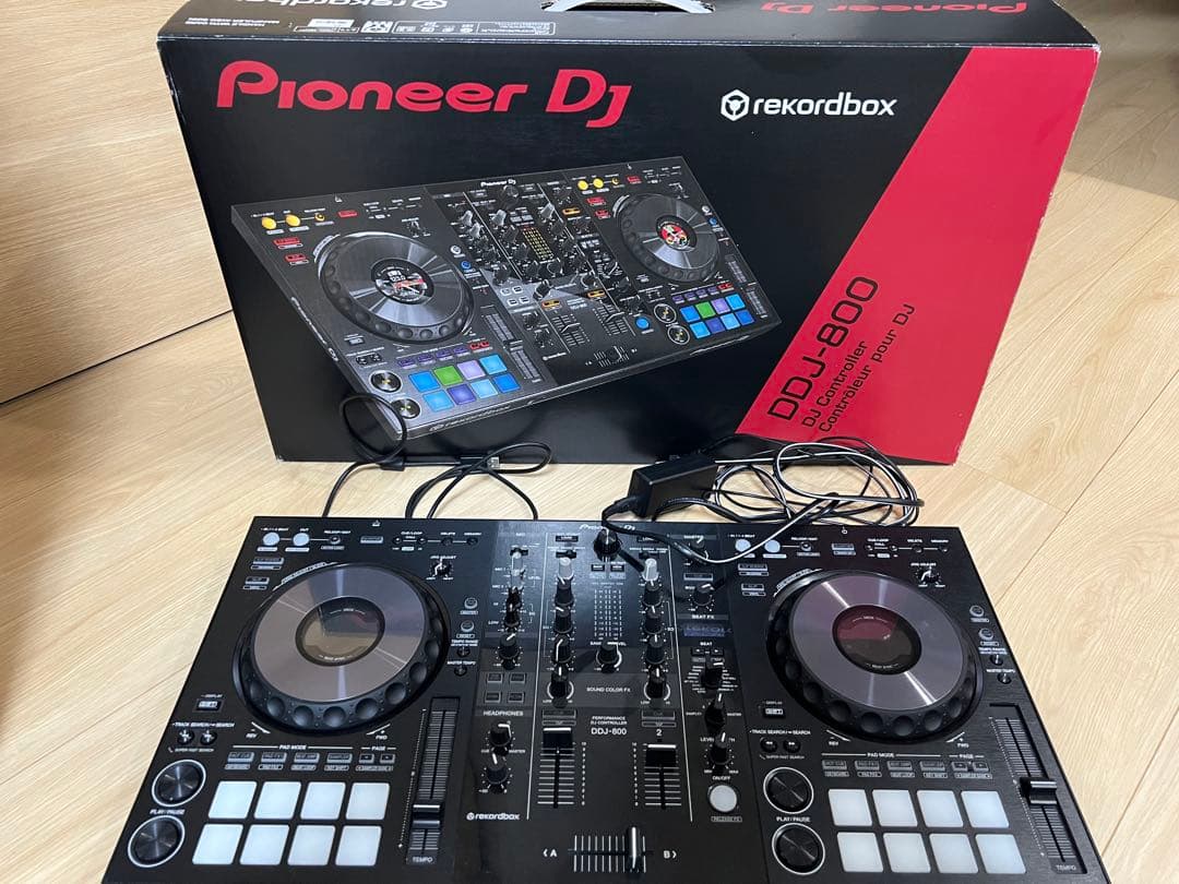 か【付属品完備】Pioneer DJ DDJ-800 コントローラー