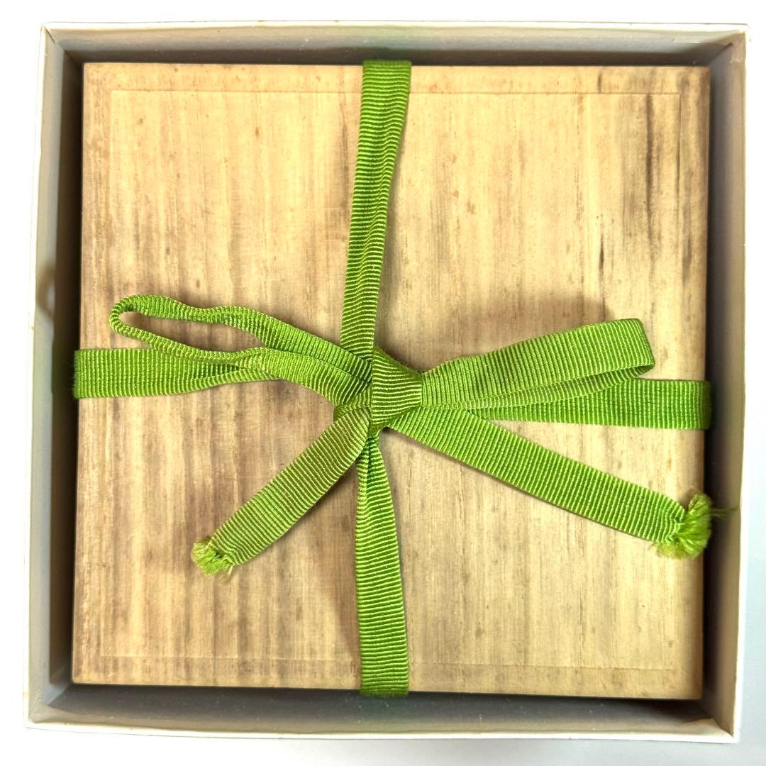 ３*マ様 銀杯 140g 桐箱付属品有り 内閣総理大臣銘 純銀製 五七の桐 紋章