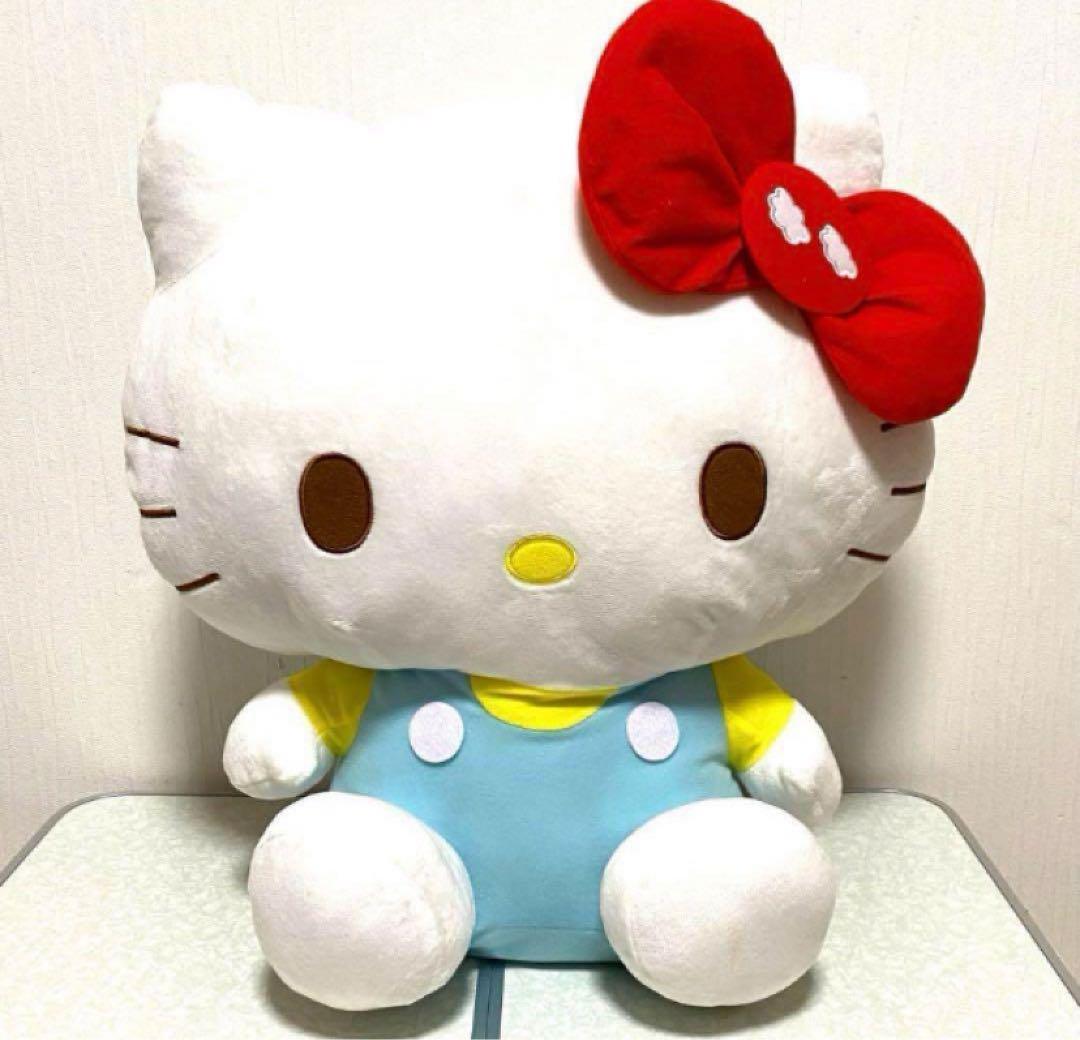 サンリオ　ハローキティ　ぬいぐるみ　キティちゃん　キティ　特大　BIGぬいぐるみ
