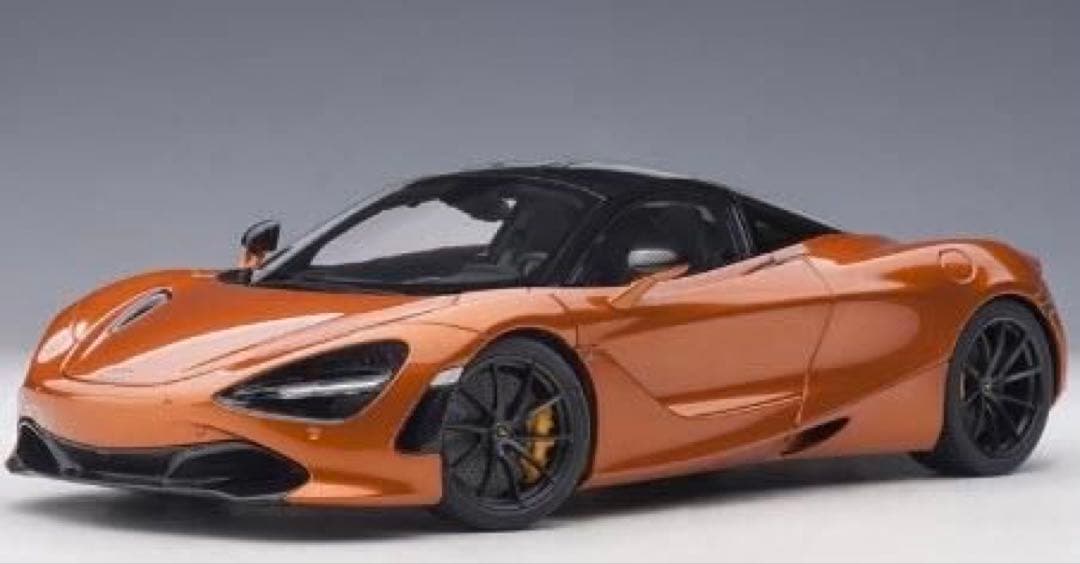1/18 McLaren マクラーレン 720S オレンジメタリック