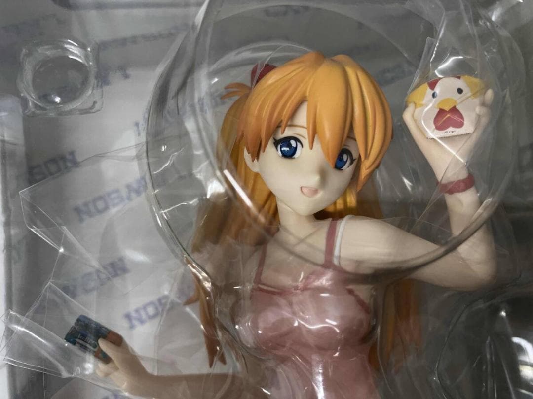 新品未開封　エヴァンゲリオン アスカ お買い物ver. LAWSON フィギュア