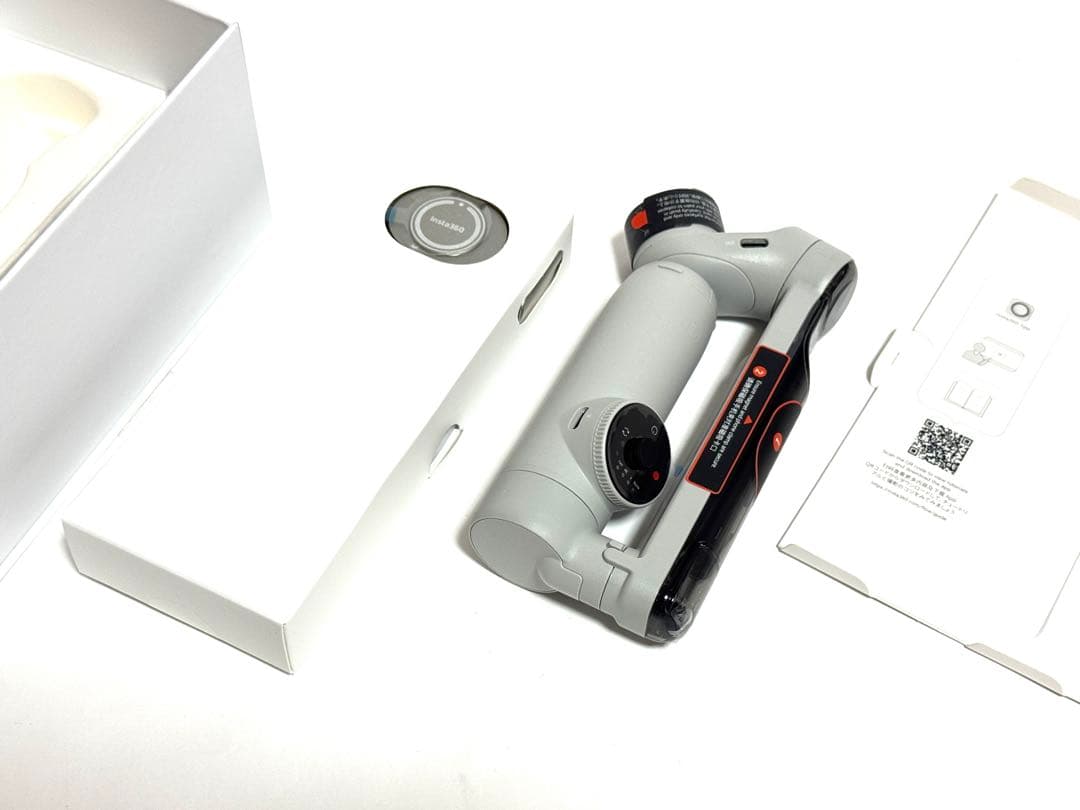 【送料無料】Insta360 Flow スマートフォンスタビライザー新品