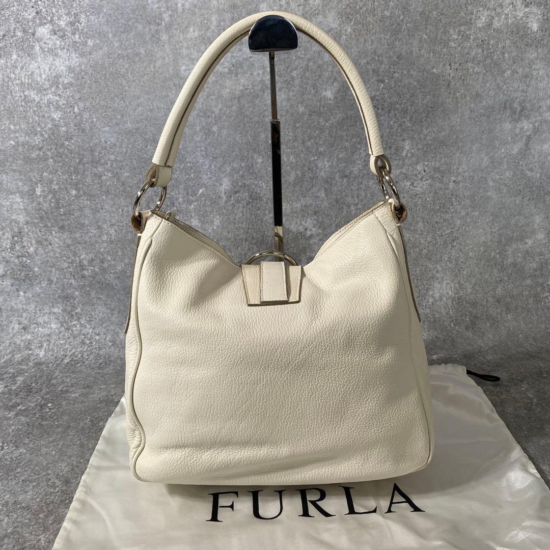 新品　FURLA フルラ　ワンショルダーバッグ　ホーボー　レザー　アイボリー