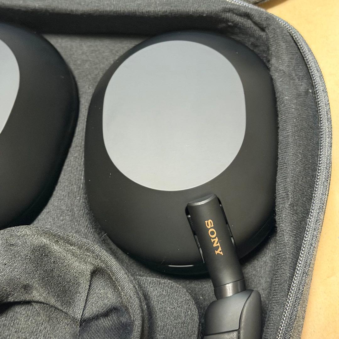 美品 SONY WH-1000XM5 ヘッドホンカバー付き