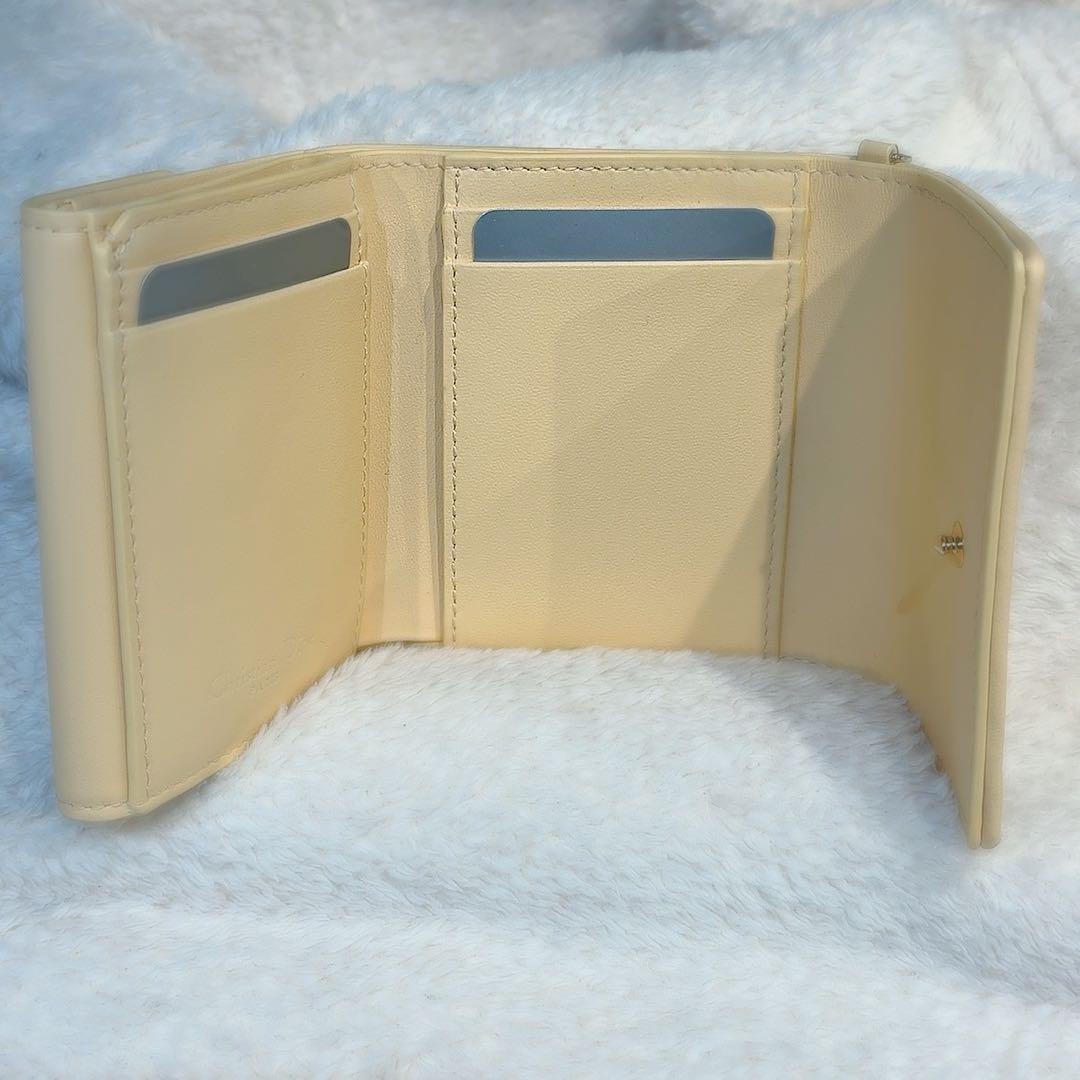 新品未使用 美品 Dior レディディオール　ロータスウォレット現行品　財布