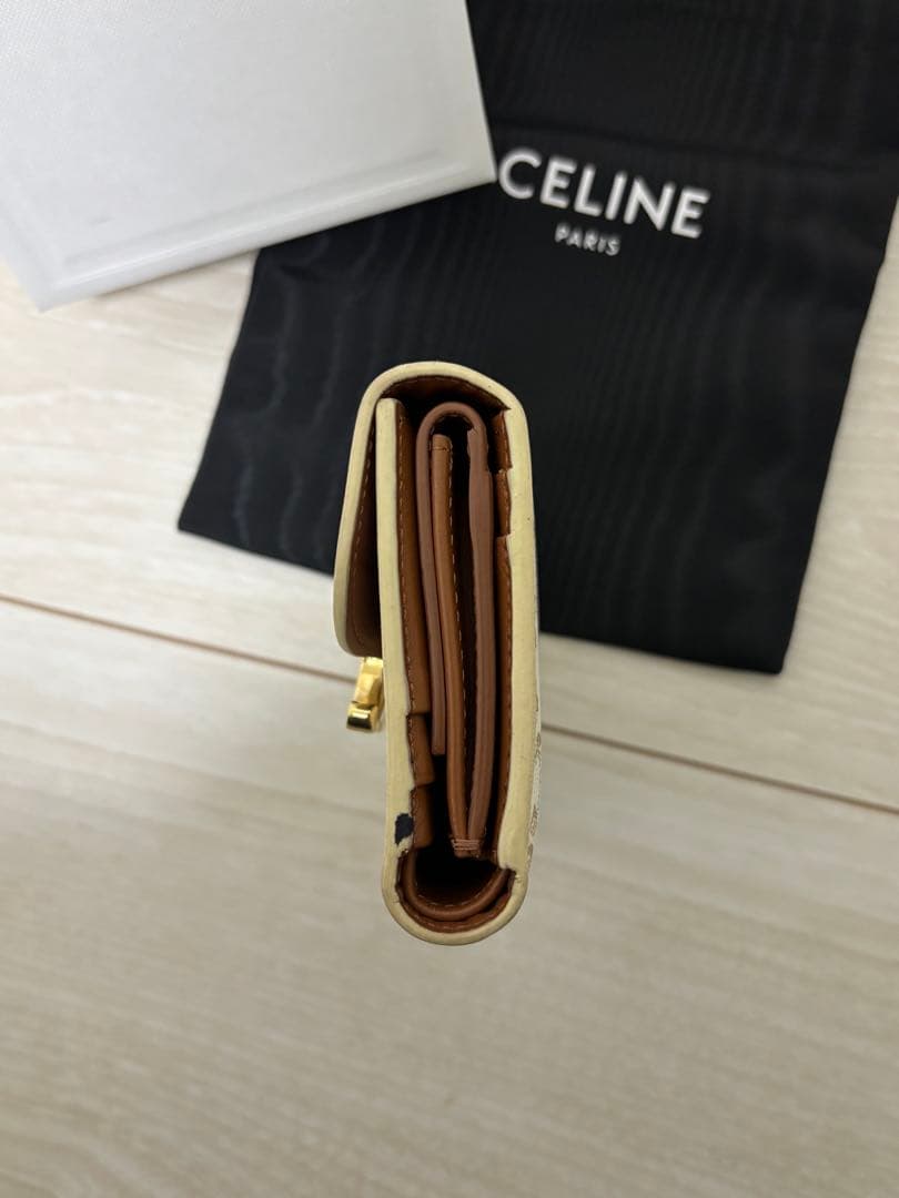た*ぽ様 CELINE 三つ折り財布 ホワイト・ゴールド