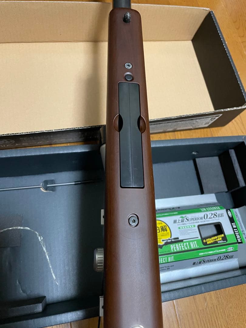 東京マルイ　PRO HUNTER VSR-10 リアルショック　木目調ストック