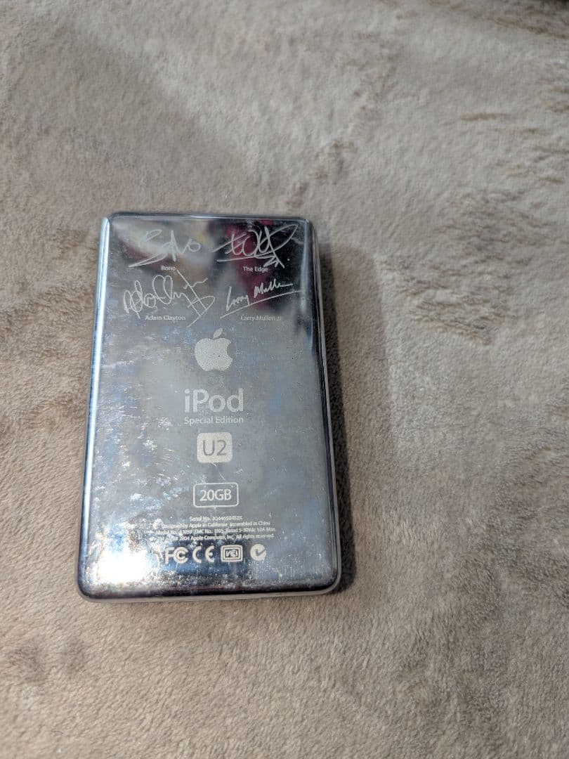 Apple iPod 20GB U2 Special Edition 通電確認