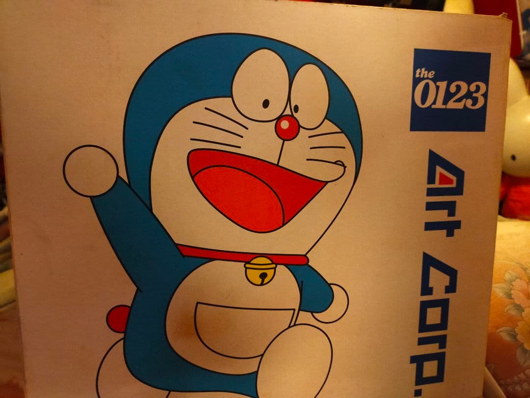 【非売品】ドラえもん　アート引越センター　ダンボール