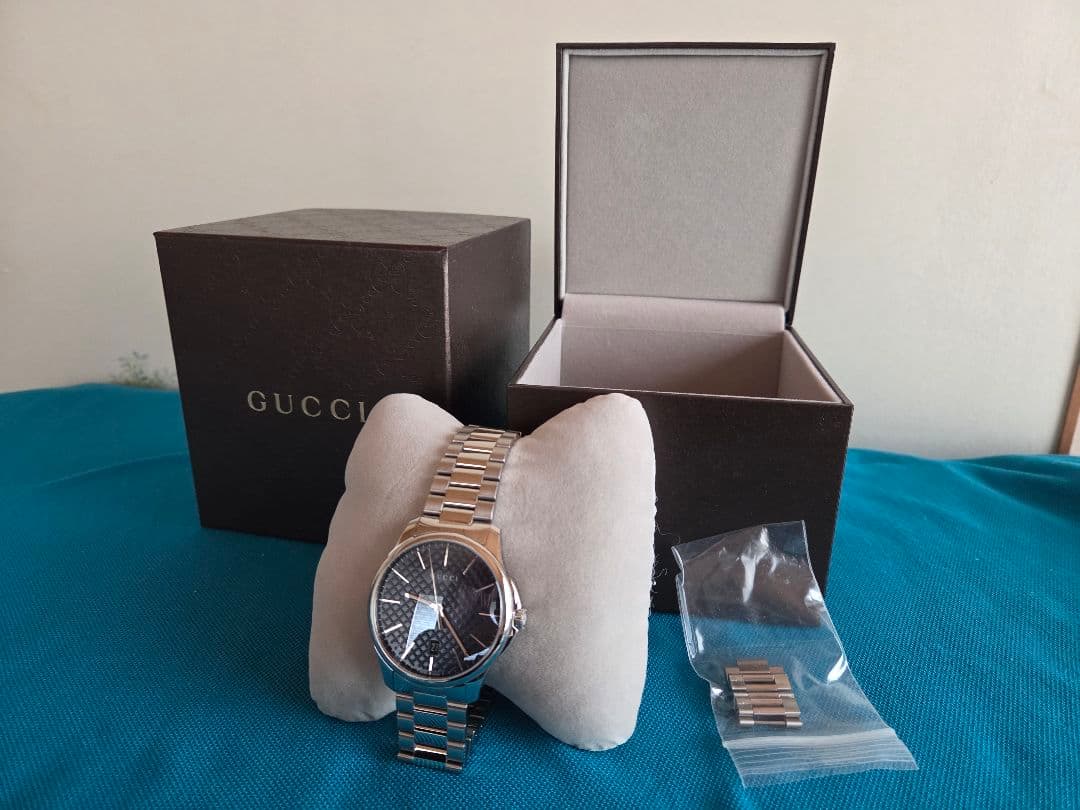 GUCCI 腕時計 Gタイムレス YA126440