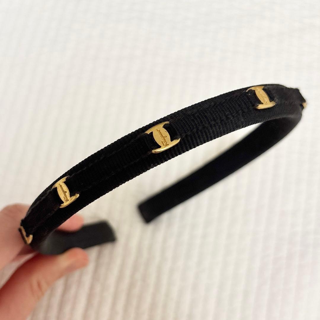 【最終価格】フェラガモ　カチューシャ