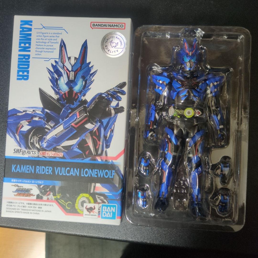 【中古】S.H.Figuarts 仮面ライダーバルカン ローンウルフ