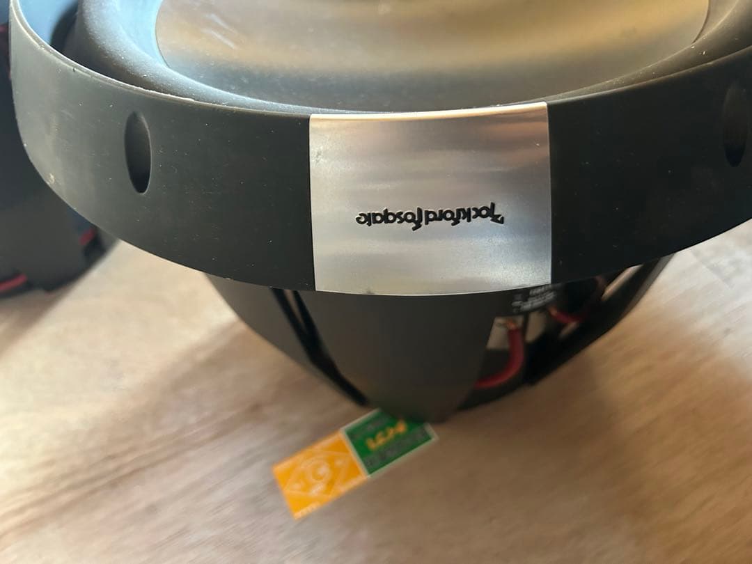 ロ*ト様 Rockford Fosgate T2D415 サブウーファー